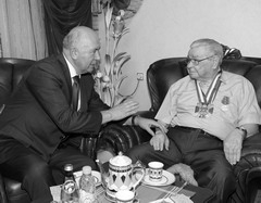В день 50-летия АВТОВАЗа Николай Меркушкин встретился с ветераном, почетным гражданином Самарской обл. Александром Ясинским