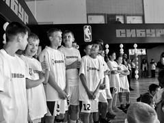 Юные баскетболисты Тольятти получили от Холдинга «СИБУР» подарок — вживую пообщаться со звездами NBA